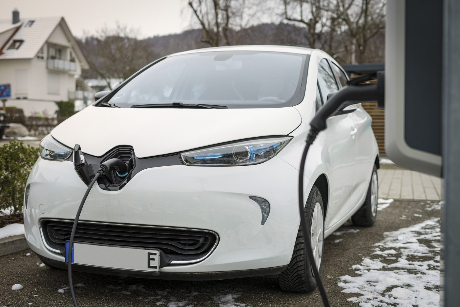 od czego zależy zasięg auta elektrycznego